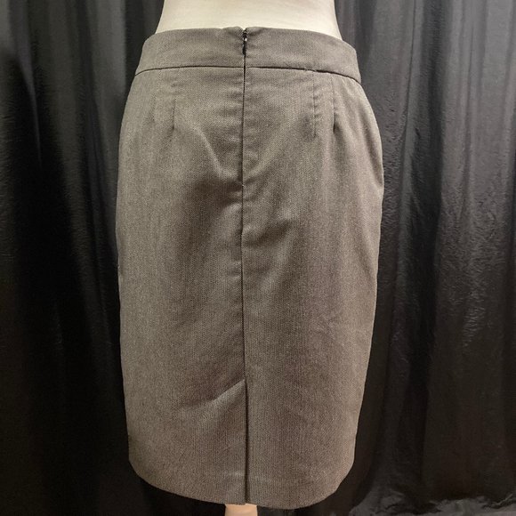 JNY Size 4 Herringbone skirt - Picture 3 of 5